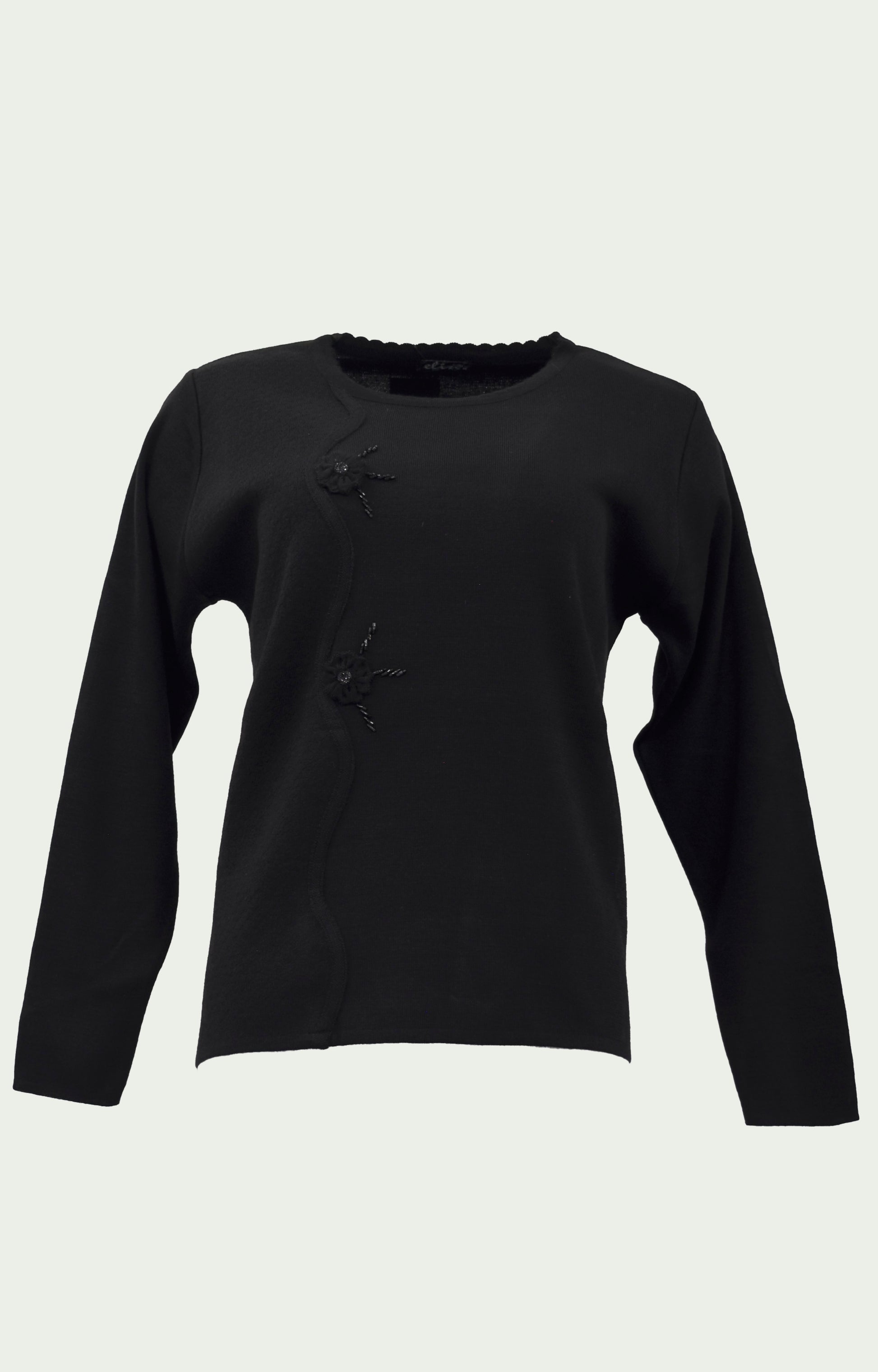 Μπλούζα πλεκτή μαύρη με πλεκτά λουλούδια